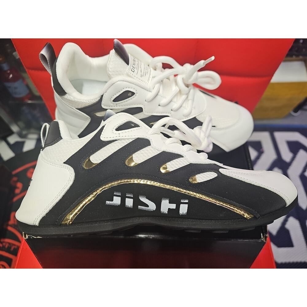 Mens Shoes Size 8.5